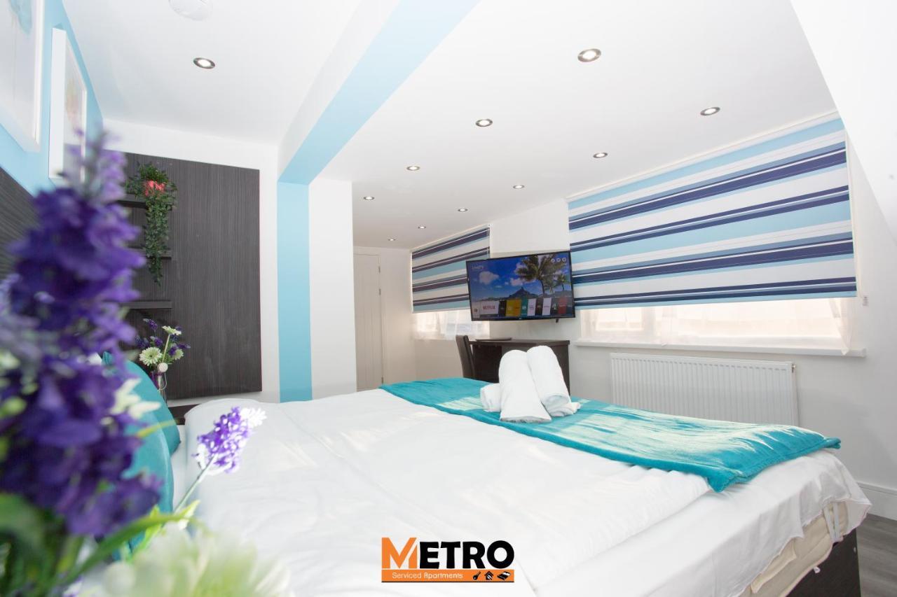 Legoland Heathrow Windsor Apartment Hotel Slough Exterior photo