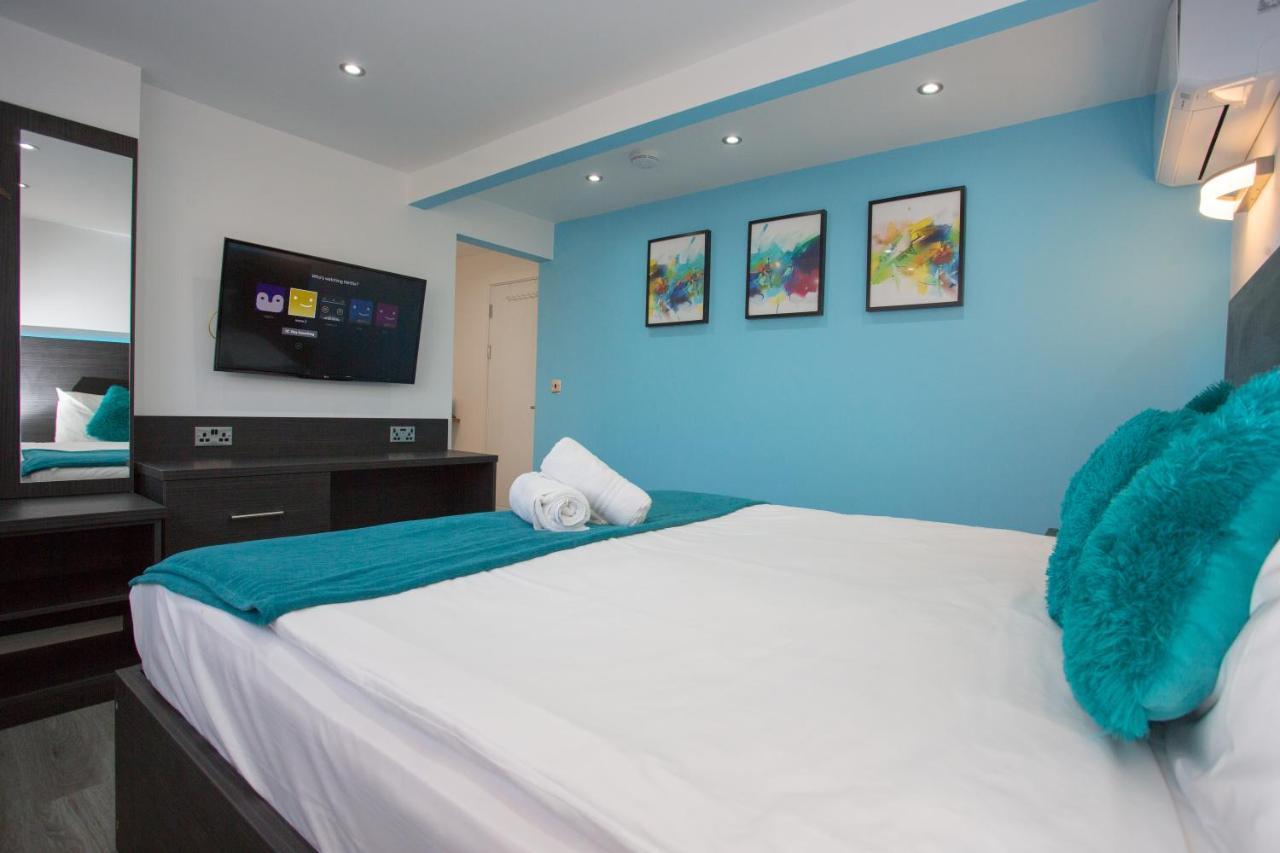 Legoland Heathrow Windsor Apartment Hotel Slough Exterior photo